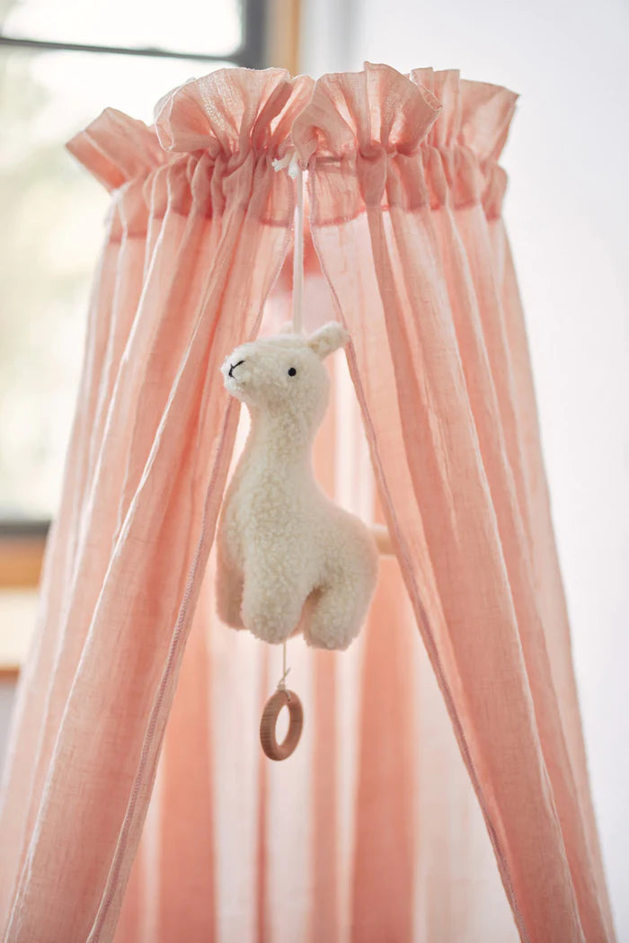 Quelle couleur choisir pour un ciel de lit bébé Babykare.fr