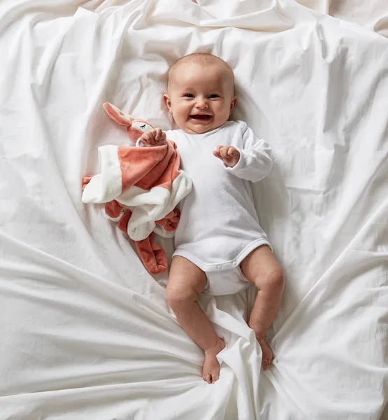 Découvrez les jouets de naissance avec Babykare