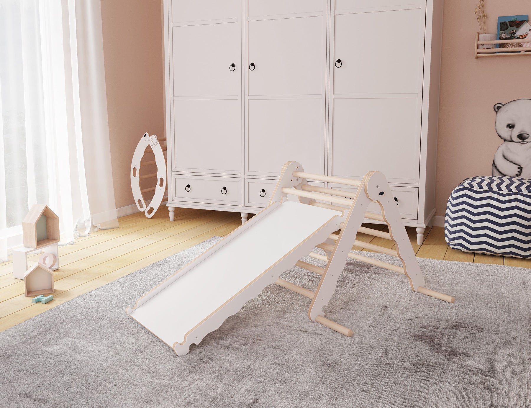 Triangle de Pikler et rampe bois - jouet de motricité intérieur enfant MAMOI