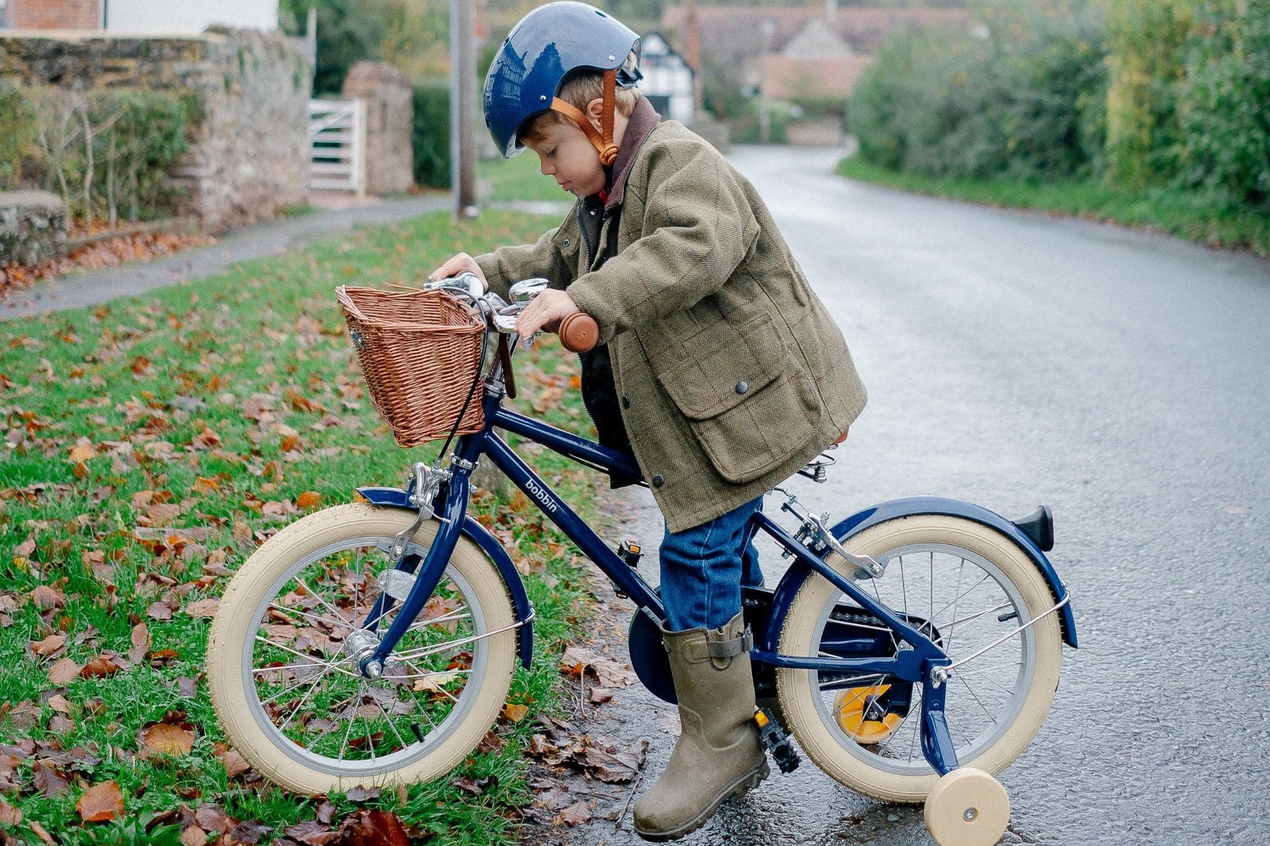 Moonbug 16" Wheel Junior Bikes Bobbin