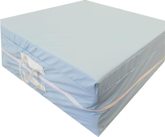 Kit couchage complet pliant valisette 120x60x10 cm