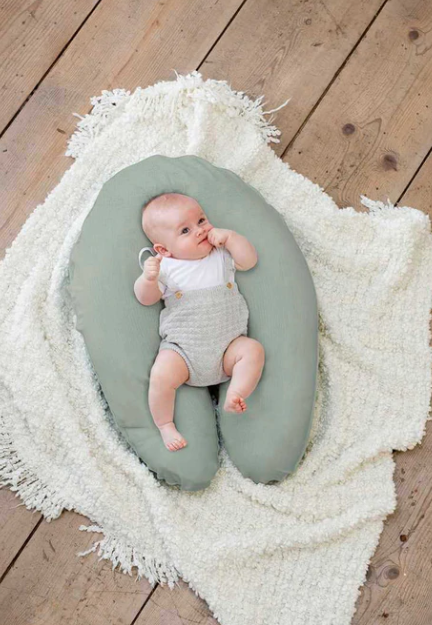 Découvrez les différentes formes de coussin de maternité sur Babykare