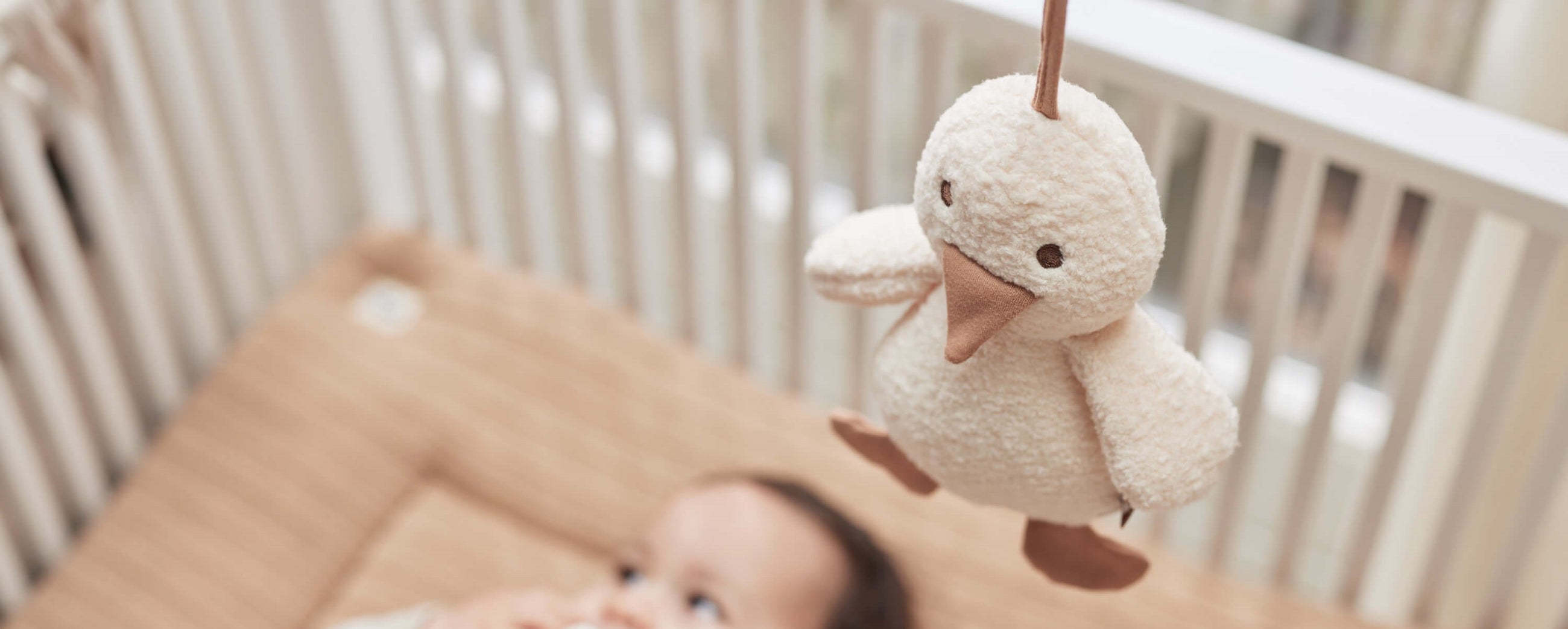 Découvrez notre collection jouets de naissance sur Babykare.fr