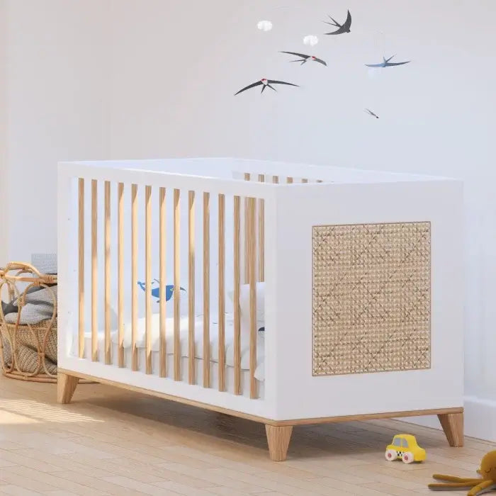 Découvrez nos lits à barreaux bébé sur Babykare.fr