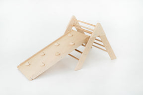 Ensemble Triangle Pikler et Rampe d'escalade