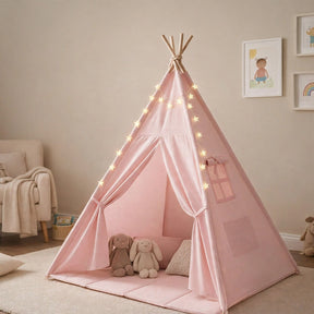 Tipi enfant avec tapis et guirlandes
